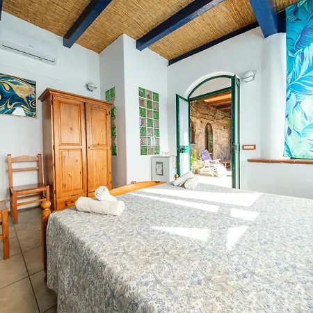 Il Giardino Segreto 3* Stromboli